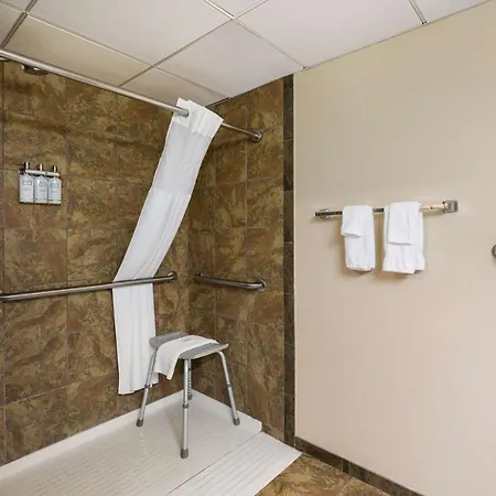 Revel Hotel Minot - Surestay Collection By Best Western Exterior foto
