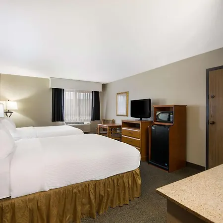 Revel Hotel Minot - Surestay Collection By Best Western Exterior photo
