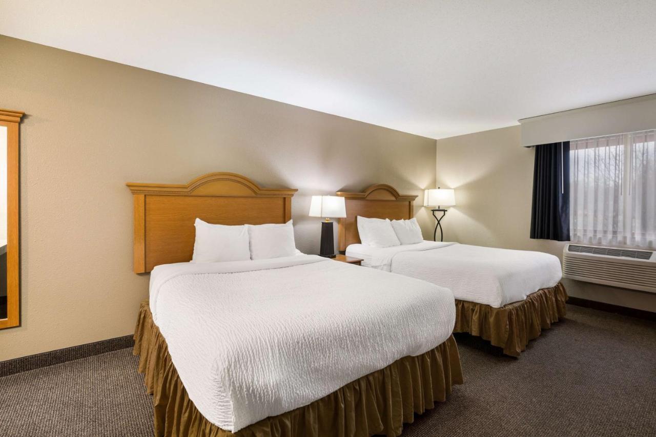 Revel - Surestay Collection By Western 3*