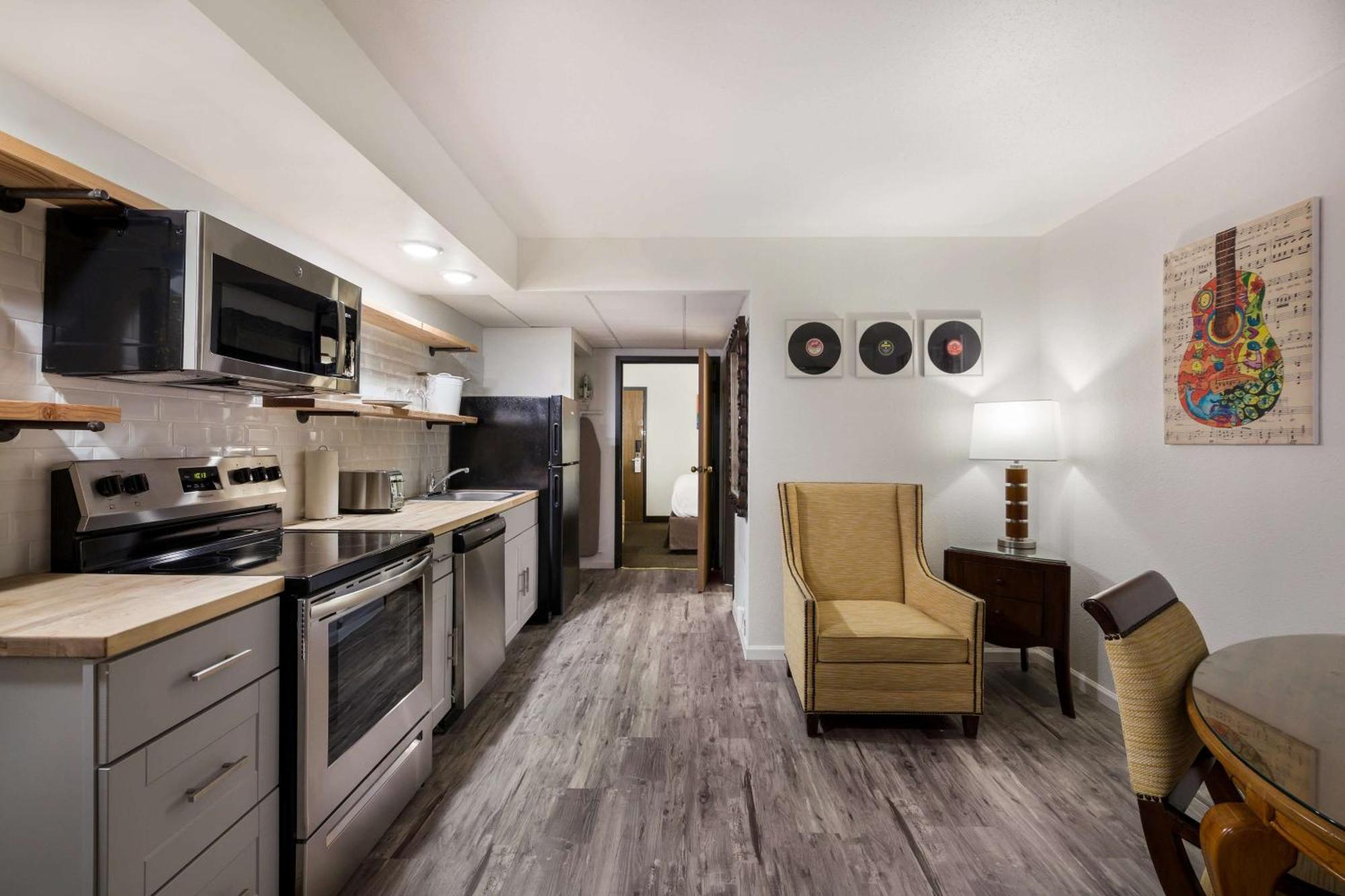 Hotel Revel - Surestay Collection By Western